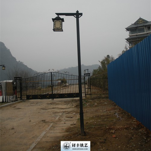 铁艺景观灯产品展示