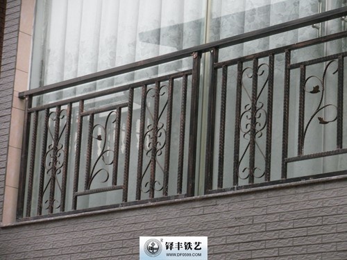 铝艺栅栏铝艺栏杆厂家电话图片