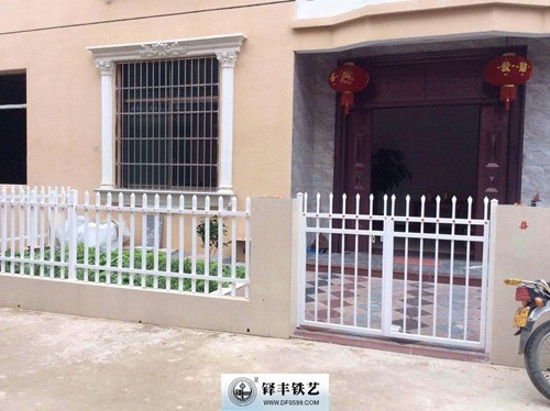 铝艺栅栏铝艺栏杆厂家电话图片